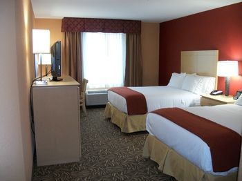 Hotel Holiday Inn Express Cortland