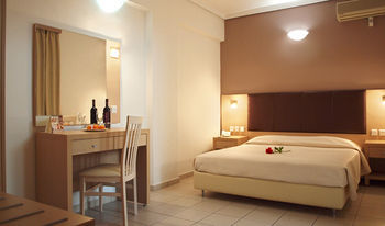 Aparthotel Caravel Apartment Hotel