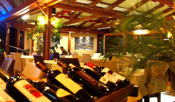 Aparthotel Caravel Apartment Hotel
