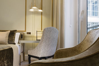 Hotel Le Narcisse Blanc & Spa