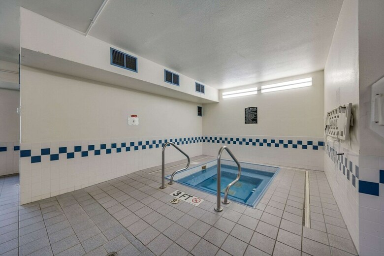 Hotel Quality Inn South