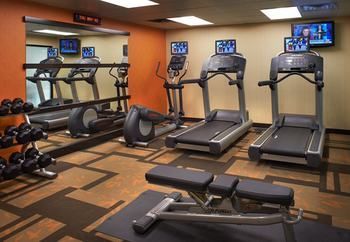 Hotel Courtyard By Marriott Detroit Utica