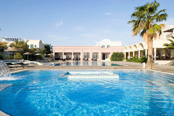 Hotel 9 Muses Santorini Resort