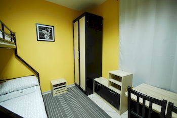 Albergue Landmark City Hotel