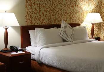 Hotel Fairfield Inn And Suites By Marriott Denton