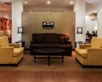 Hotel Sleep Inn & Suites