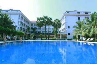 Ree Hotel
