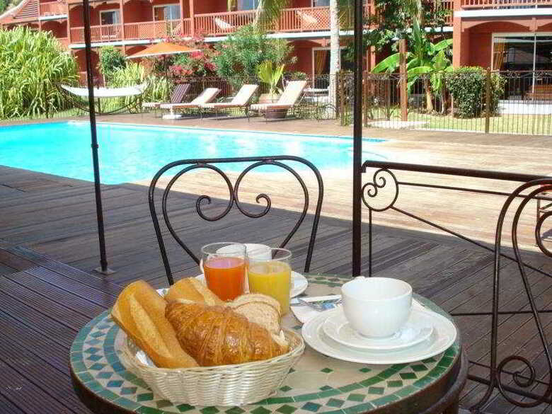Hotel Palm Court