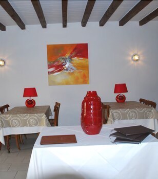 Hotel H�tel La Poularde