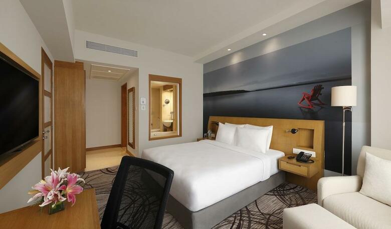 Hotel Novotel Hyderabad