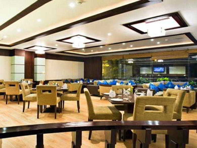 Parkland Hotel Defence Colony