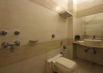 Delhi City Centre Hotel