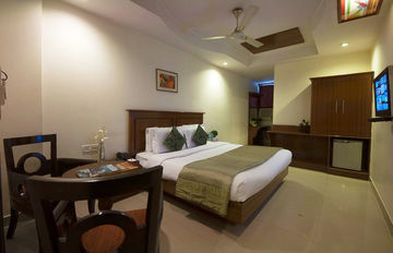 Delhi City Centre Hotel