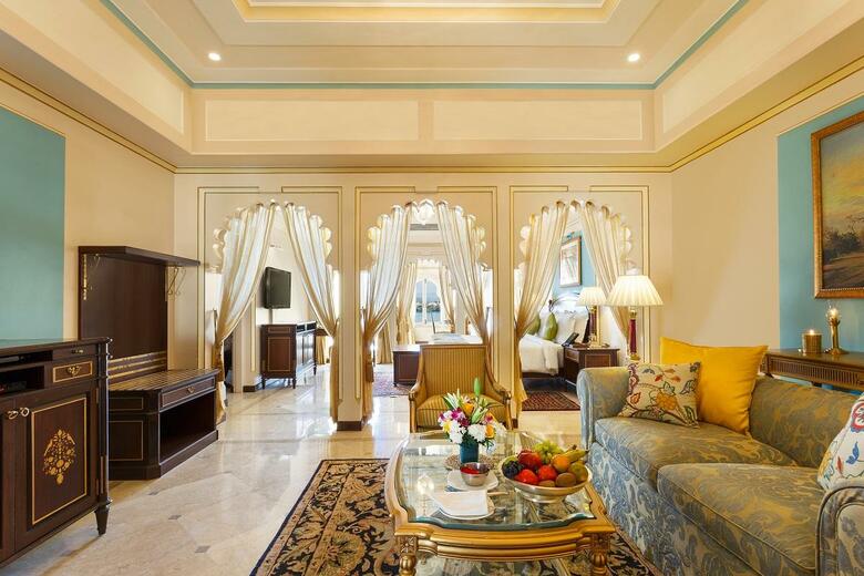 Hotel Fateh Prakash Palace