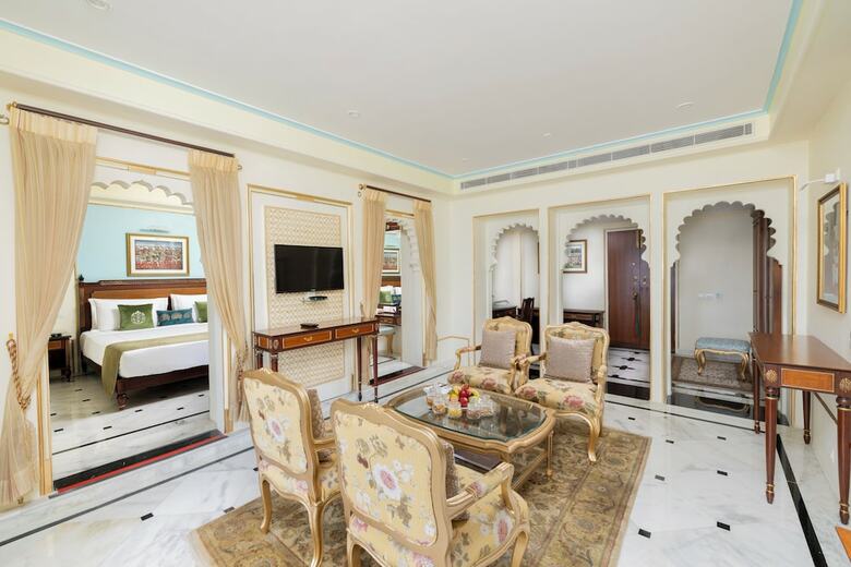 Hotel Fateh Prakash Palace