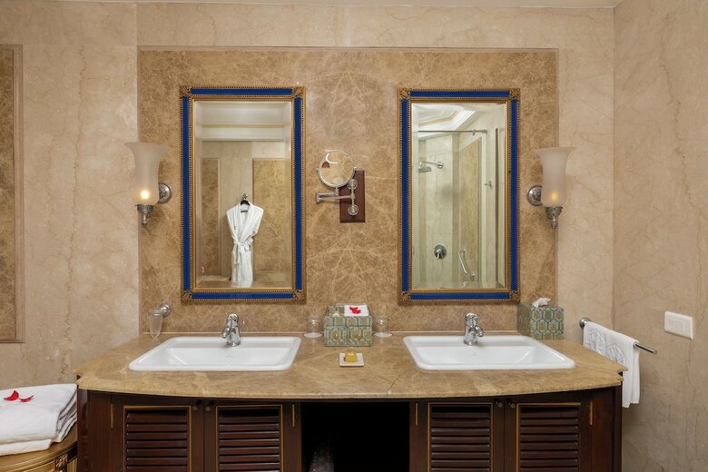Hotel Fateh Prakash Palace