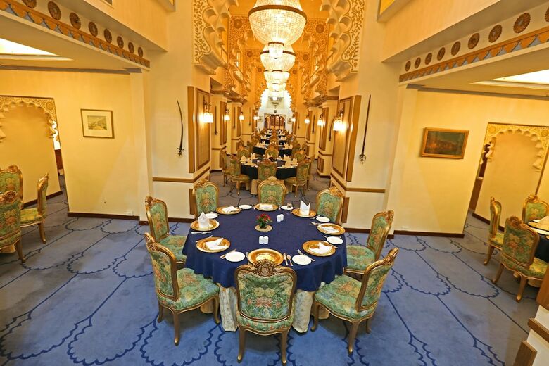 Hotel Fateh Prakash Palace