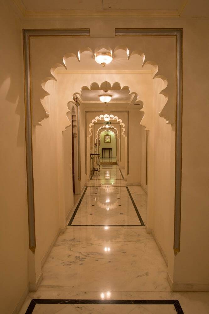 Hotel Fateh Prakash Palace
