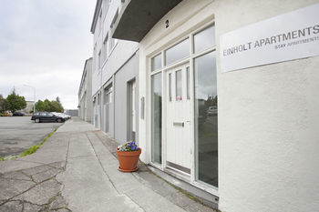 Hotel Einholt Apartments