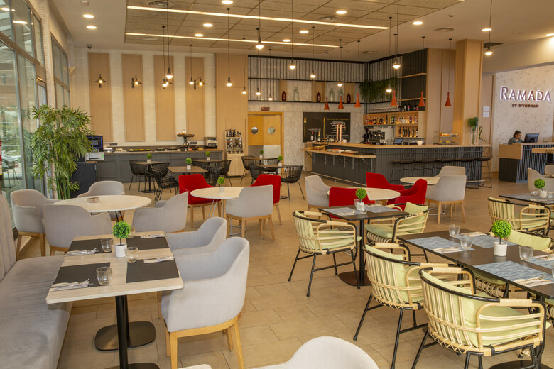 Hotel Ramada By Wyndham Madrid Getafe