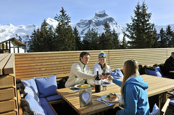 Hotel Berglodge Restaurant Ristis