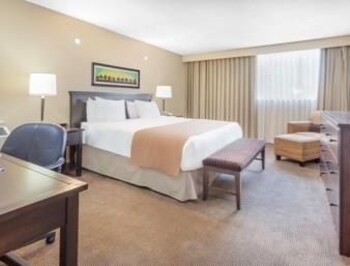 Hotel Baymont Inn & Suites Red Deer