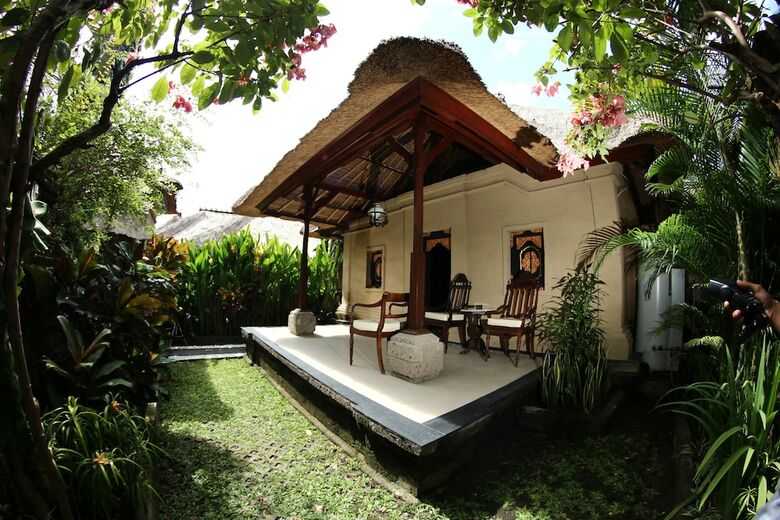 Hotel Bali Agung Village