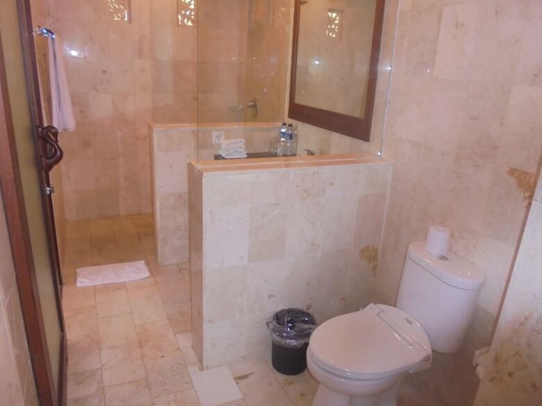 Hotel Biyukukung Suites And Spa