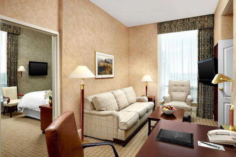 Hotel Sheraton Suites Calgary Eau Claire