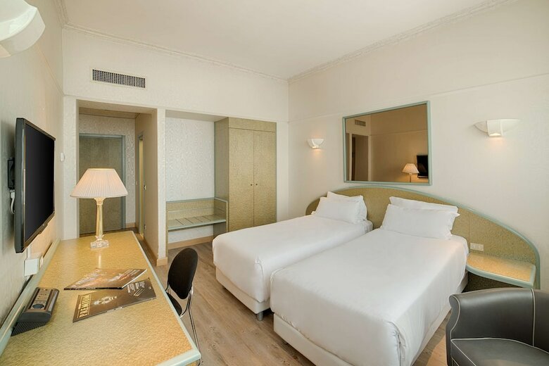 Hotel NH Ancona