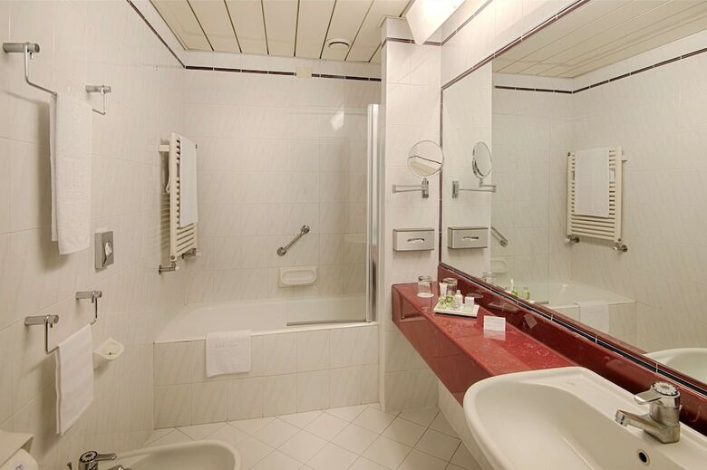 Hotel NH Ancona