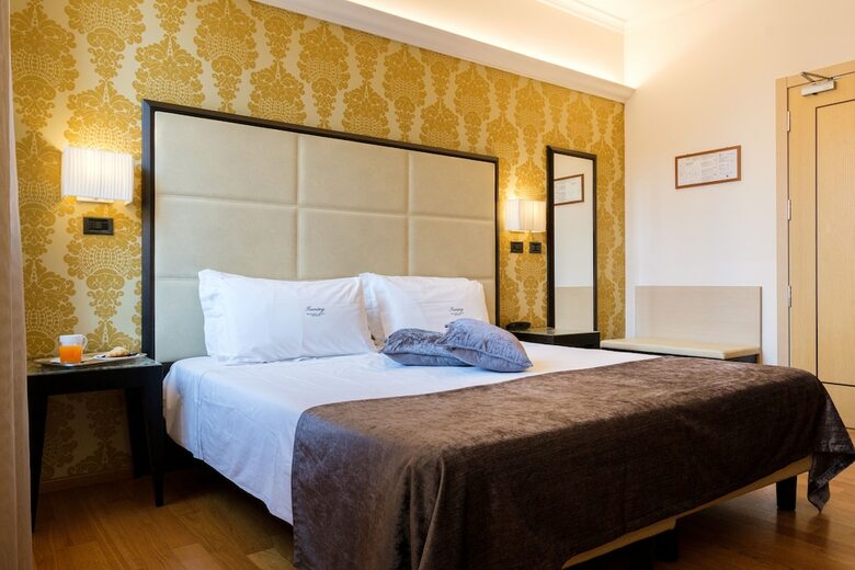 Hotel Touring