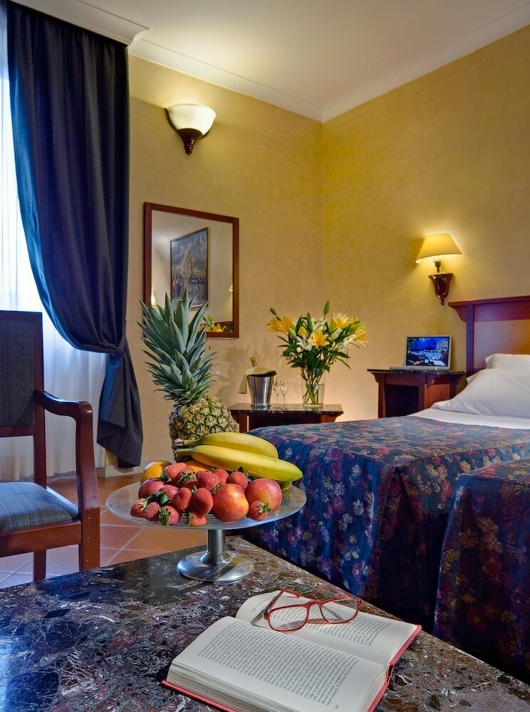 Hotel Corona D'italia