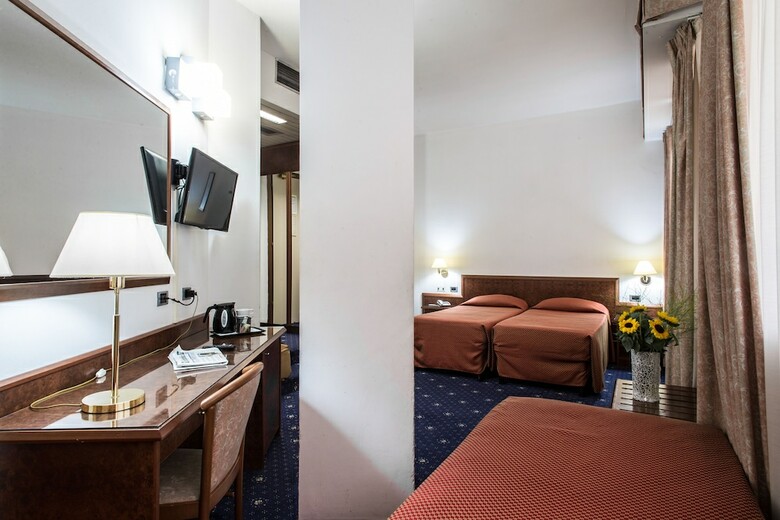 Hotel Mirage