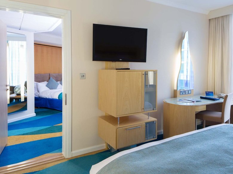 Radisson Blu Hotel London Stansted Airport