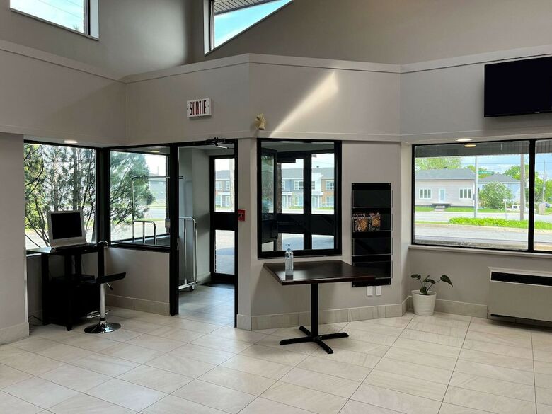 Hotel Comfort Inn Airport