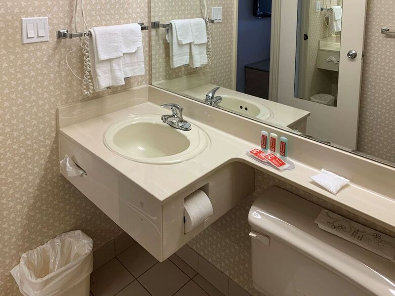 Hotel Comfort Inn Airport