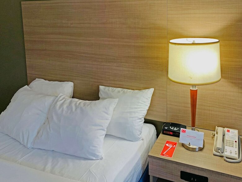 Hotel Comfort Inn Airport