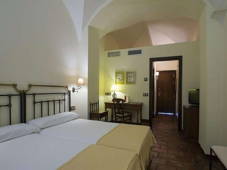Hotel Cortijo Santa Cruz