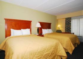 Hotel Comfort Inn & Suites