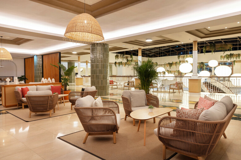 Hotel Aluasoul Costa Adeje