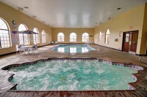 Hotel Comfort Inn & Suites
