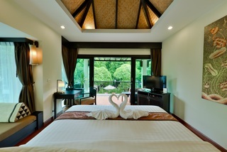 Hotel Bhu Nga Thani Resort And Spa