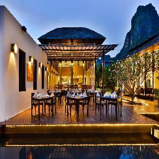 Hotel Bhu Nga Thani Resort And Spa