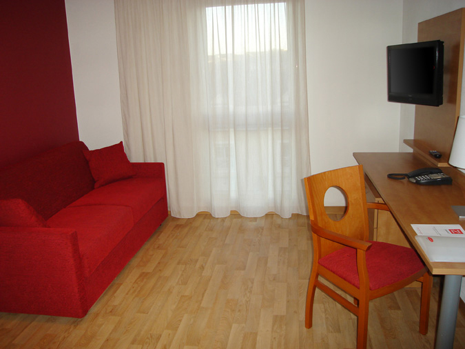 Hotel Sejours Et Affaires Angers Atrium