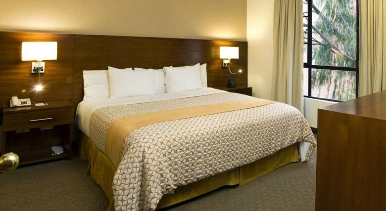 Hotel Embassy Suites Bogot� - Rosales