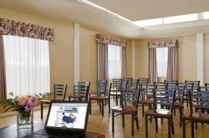 Hotel Econo Lodge City Centre Kingston
