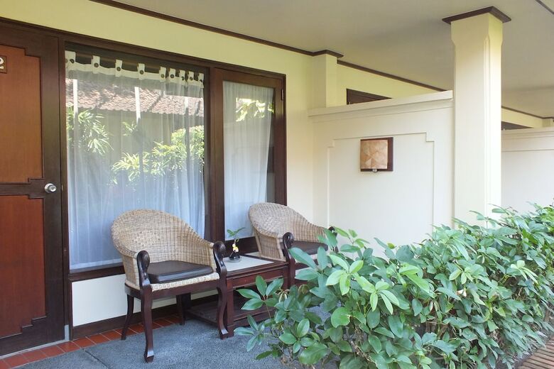 Hotel Besakih Beach Resort