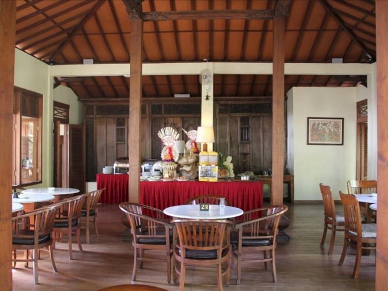 Hotel Besakih Beach Resort