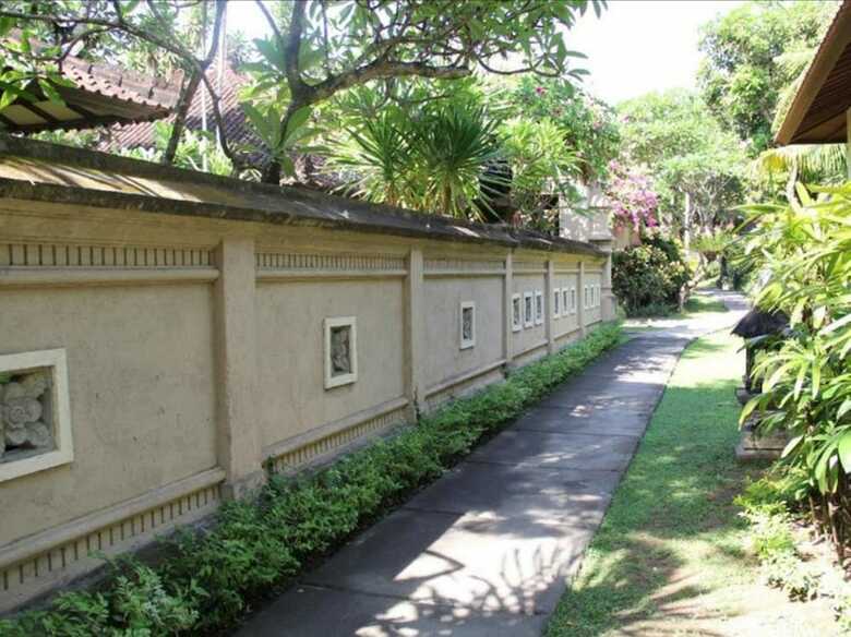 Hotel Besakih Beach Resort